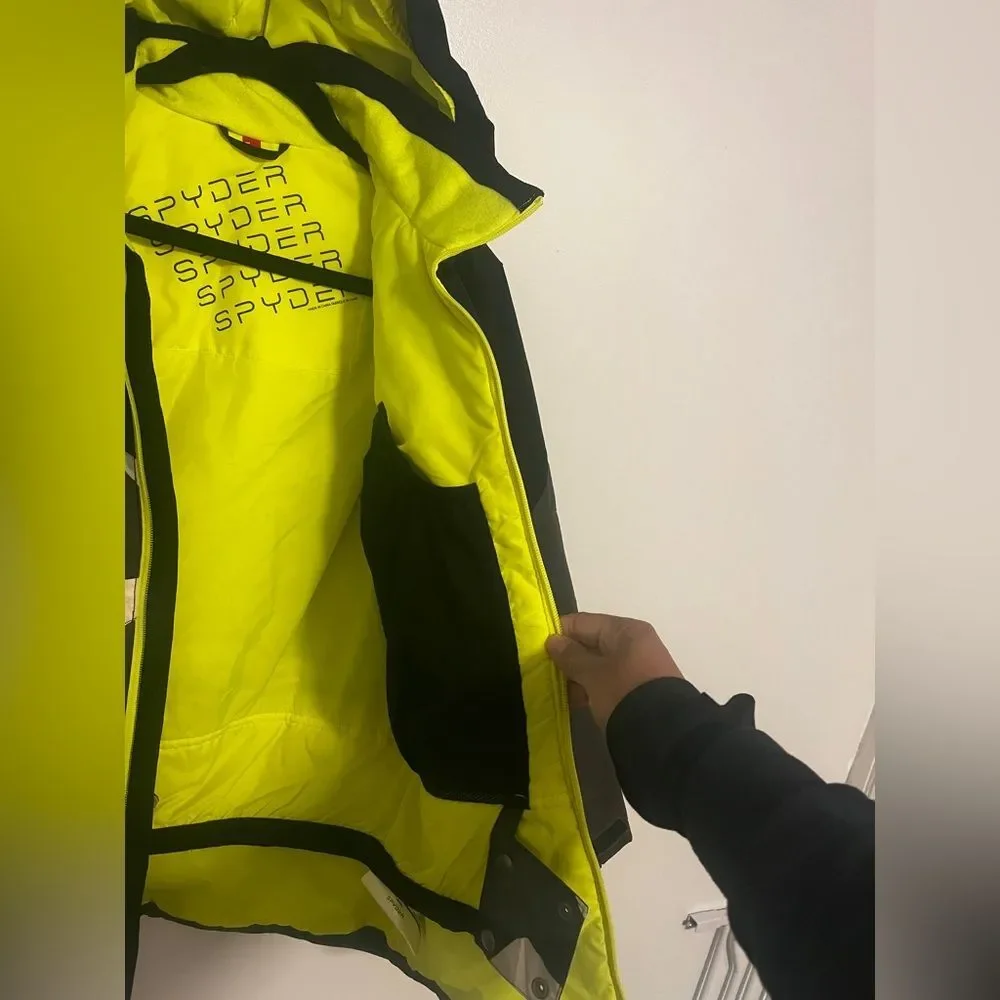 SPYDER Boys Jacket Sz 18
